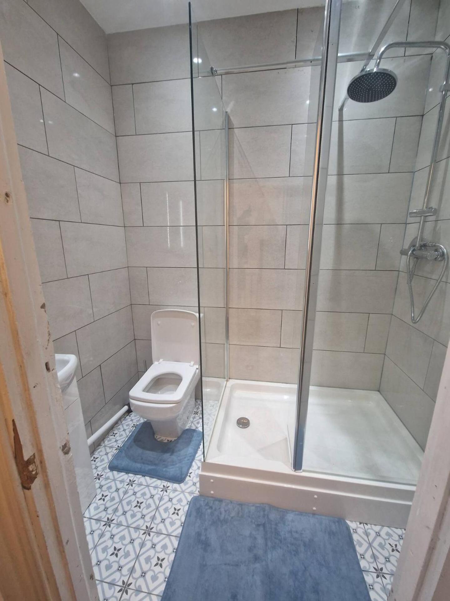 Hen And Stag Pad, Large Group Digbeth Sleeps 24 Apartment *